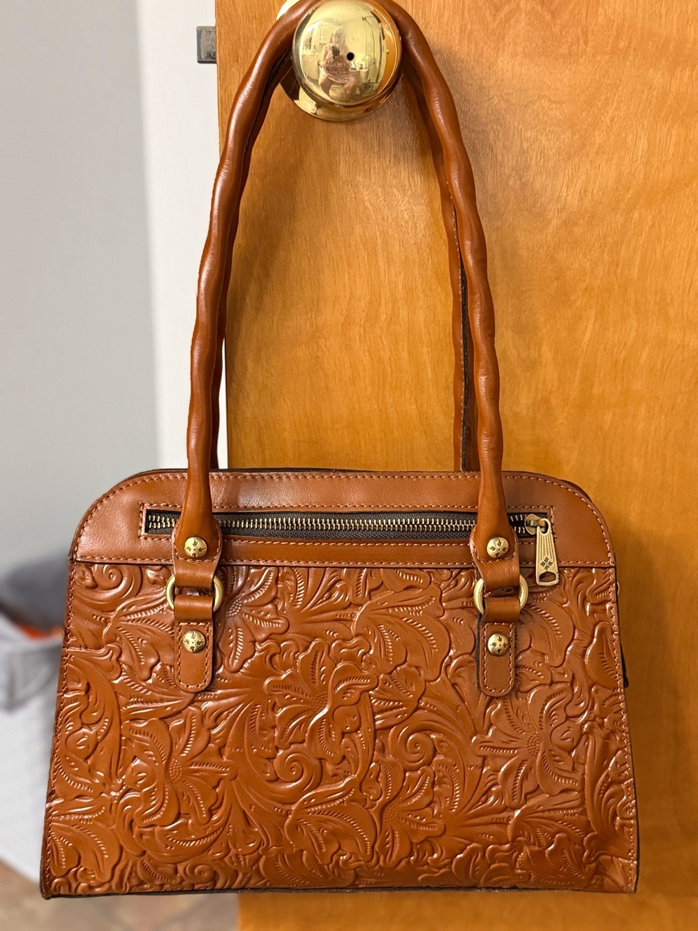 Patricia Nash tooled Handbag